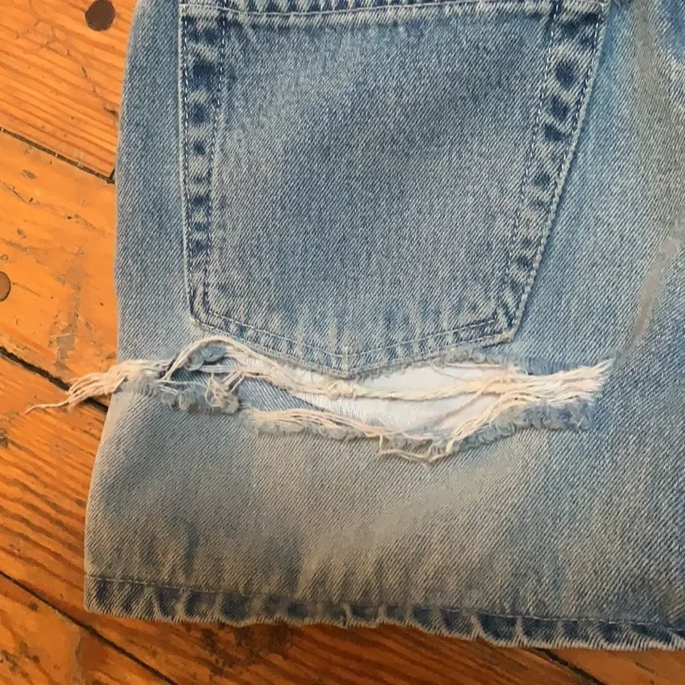 Vintage Y2K denim shorts - Picture 5 of 5